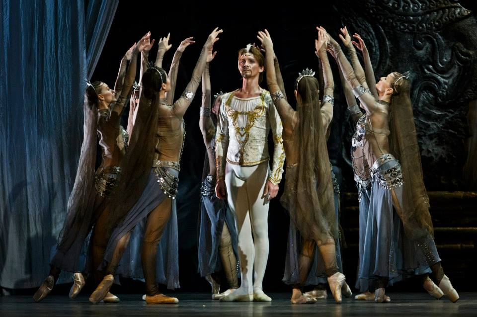 La Bayadere     24