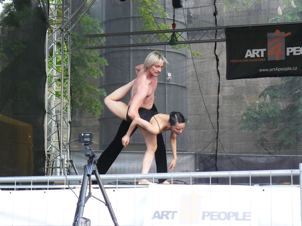 P1300057  Den tance 2018